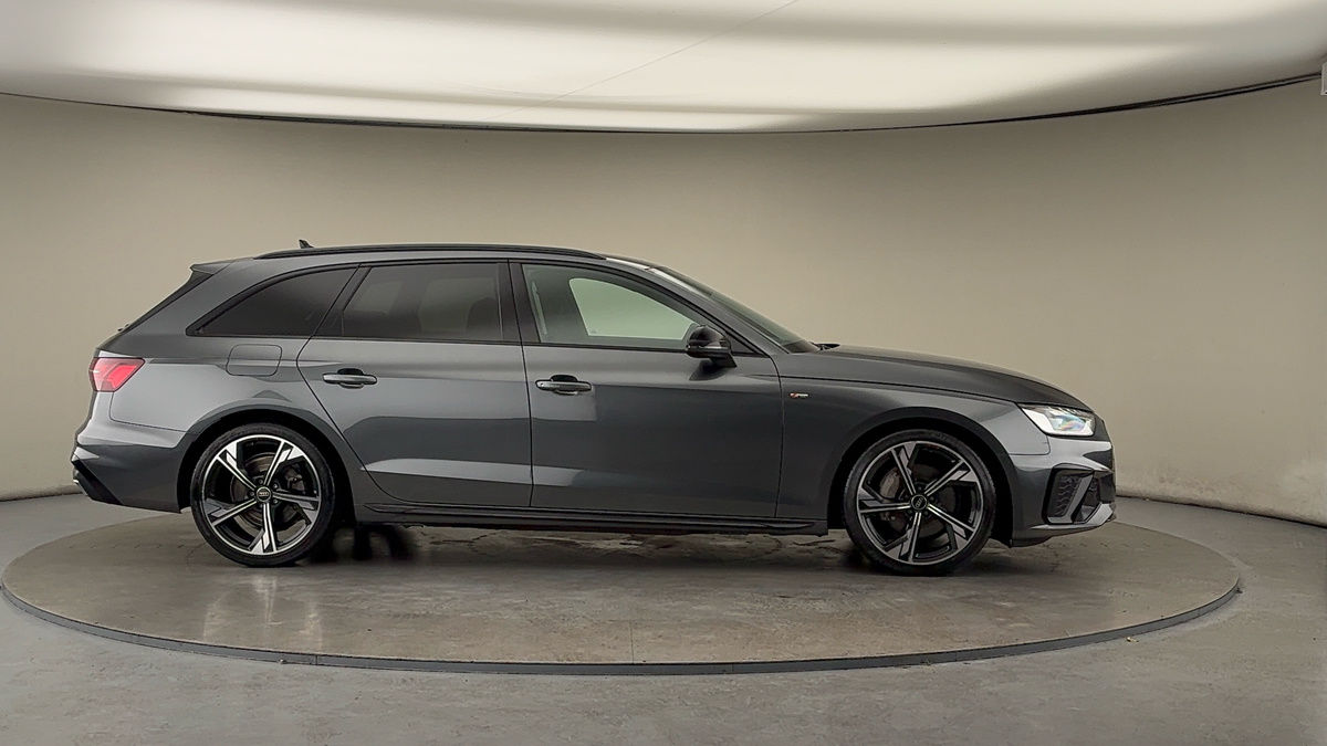 More views of Audi A4 Avant