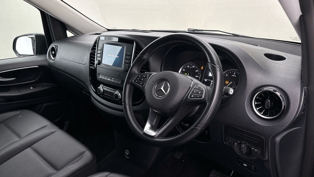 Mercedes-Benz Vito Image 5
