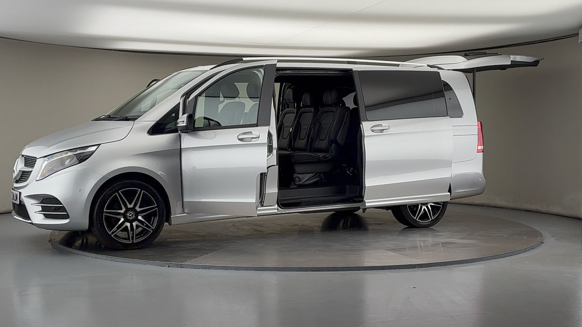 More views of Mercedes-Benz V Class