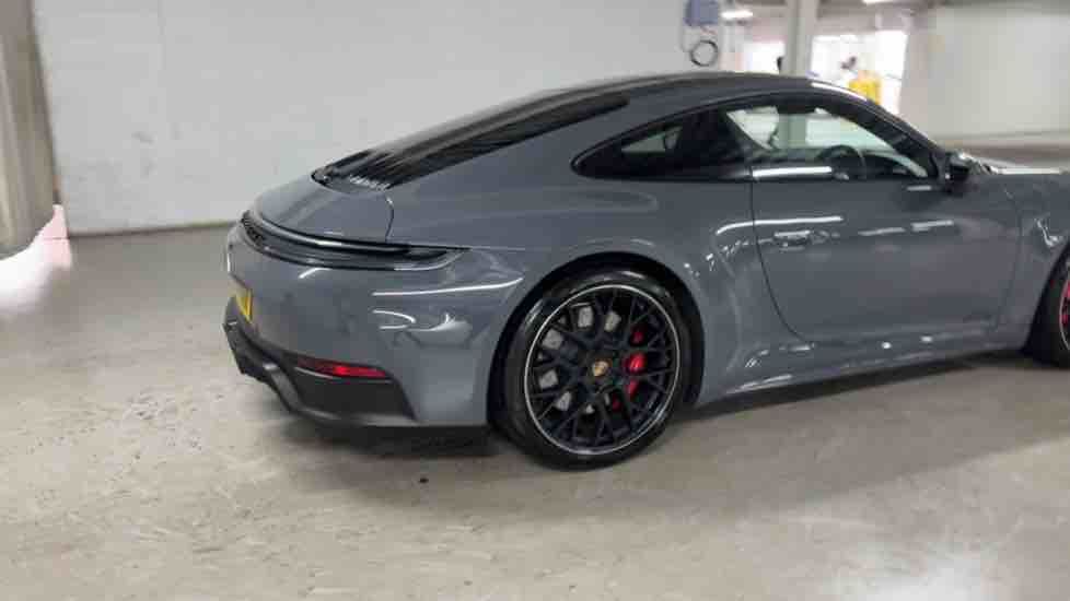 More views of Porsche 911