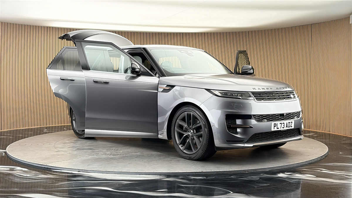 More views of Land Rover Range Rover Sport
