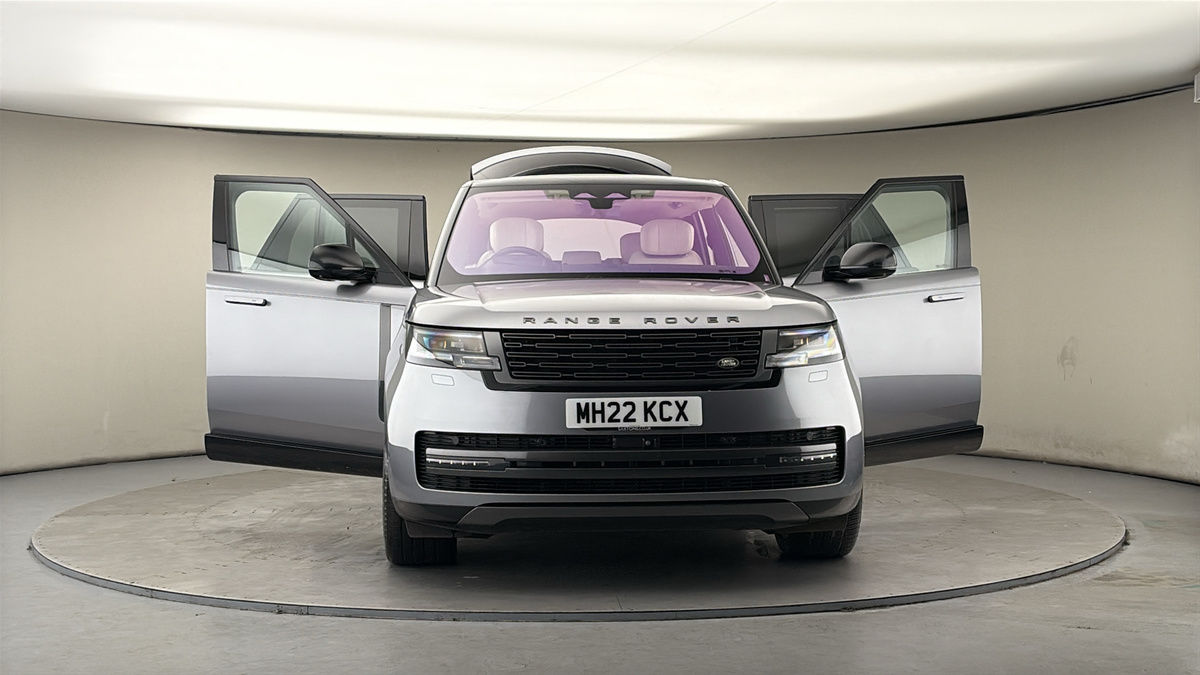 More views of Land Rover Range Rover