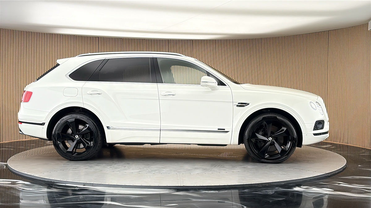 More views of Bentley Bentayga