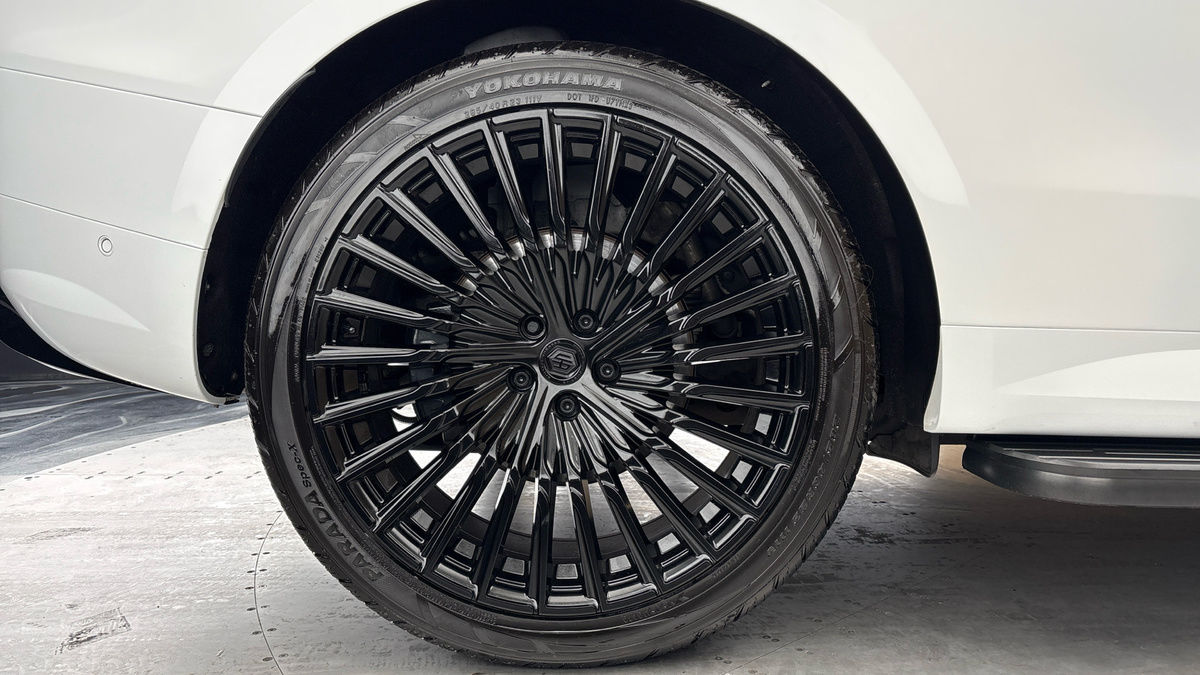 Land Rover Range Rover Sport Urban Image 10