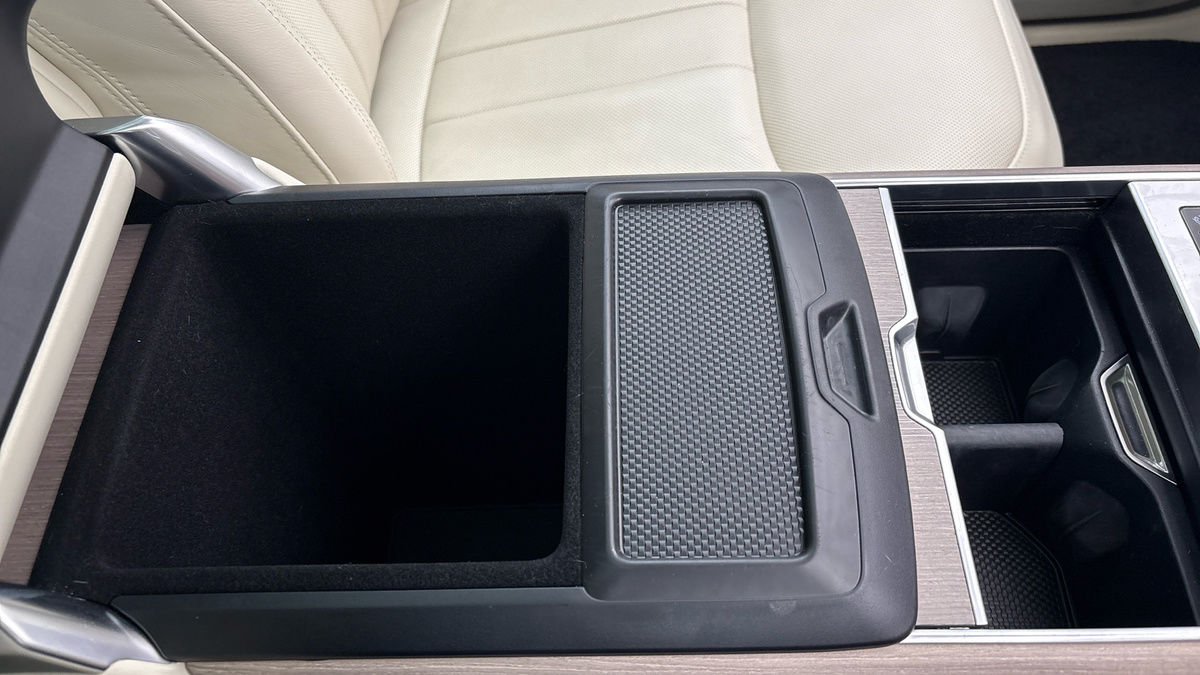 Land Rover Range Rover Image 34