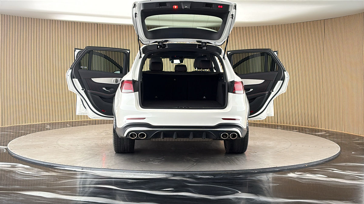 More views of Mercedes-Benz GLC