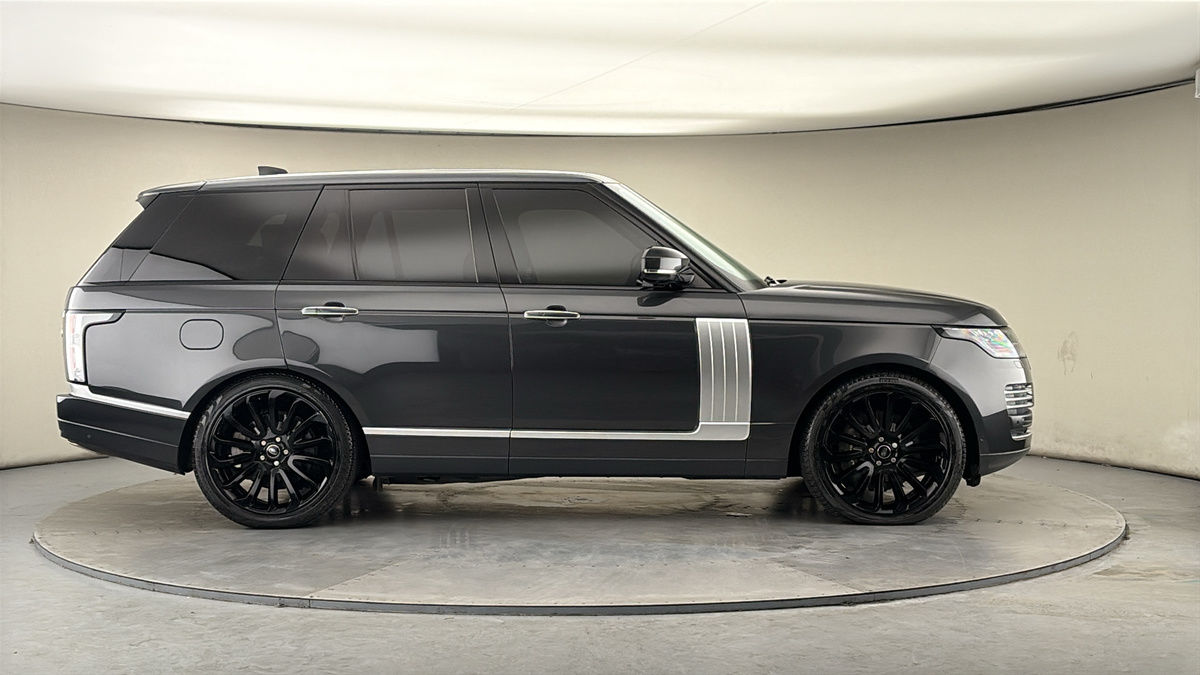 Land Rover Range Rover Image 16