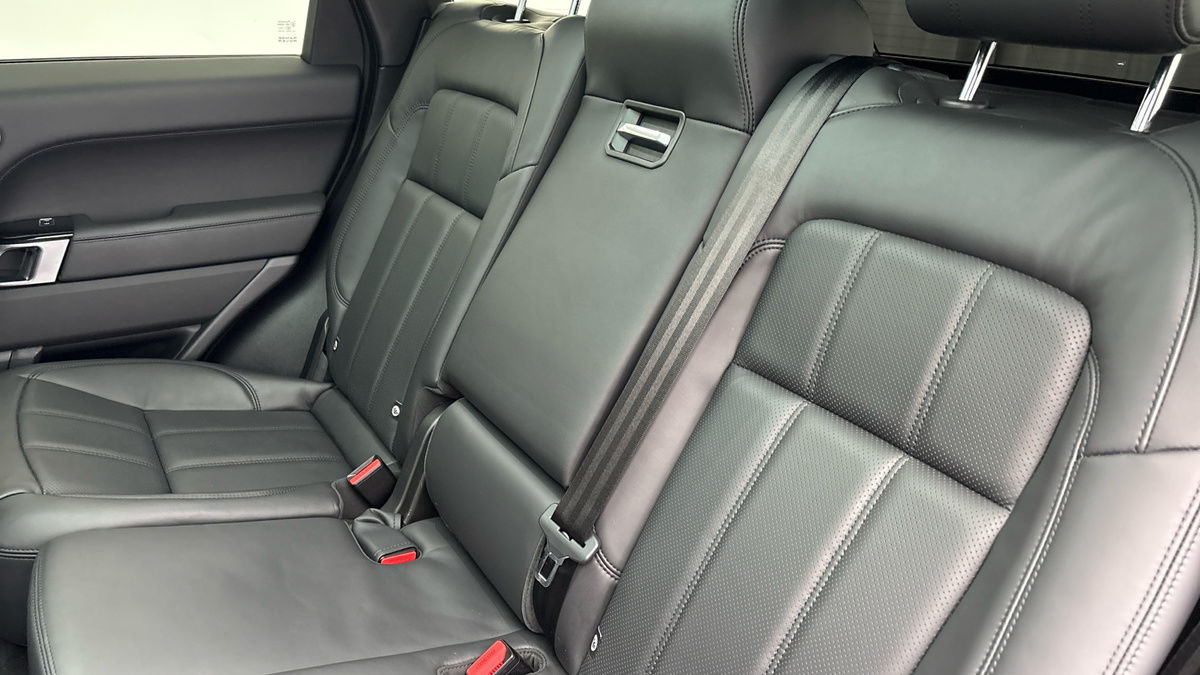 Land Rover Range Rover Sport Image 8