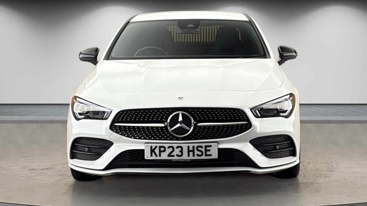 Mercedes-Benz CLA Image 3