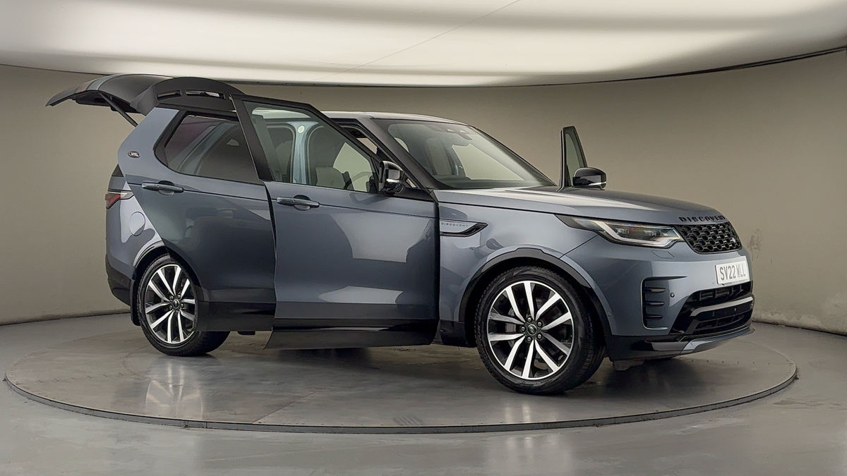 More views of Land Rover Discovery