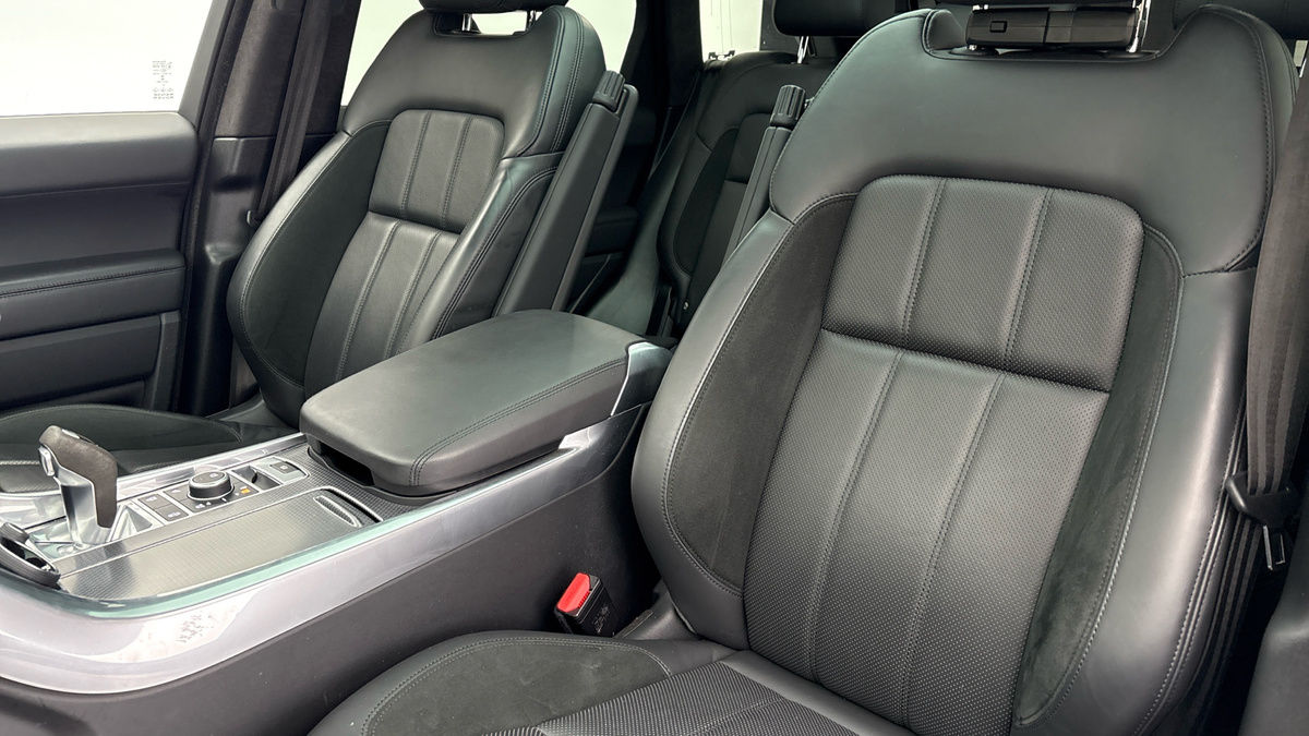 Land Rover Range Rover Sport Image 7