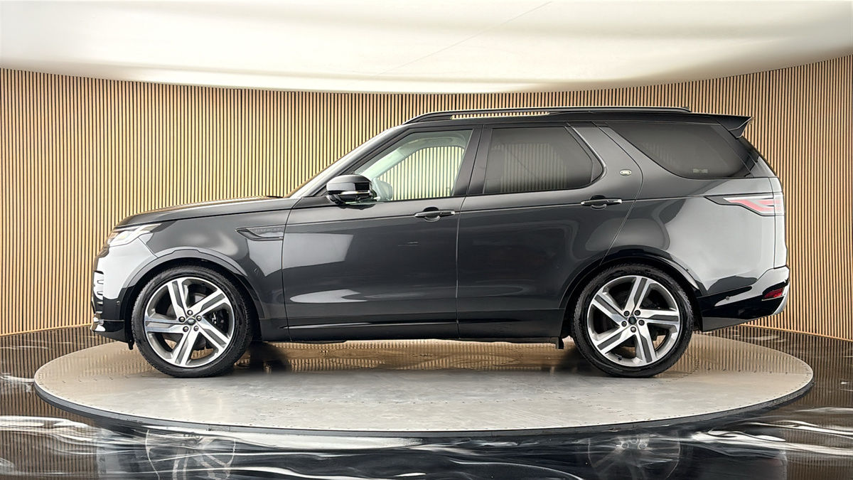 Land Rover Discovery Image 15