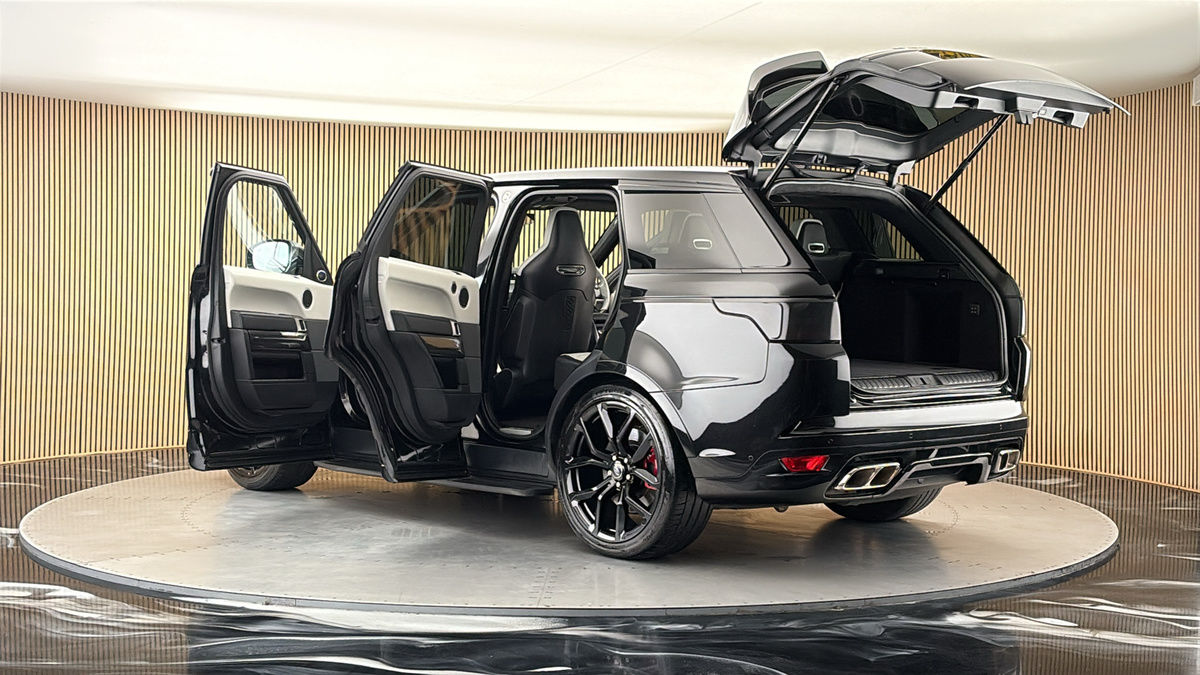More views of Land Rover Range Rover Sport