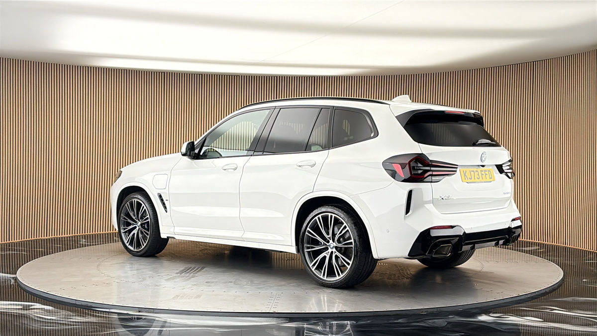 More views of BMW X3