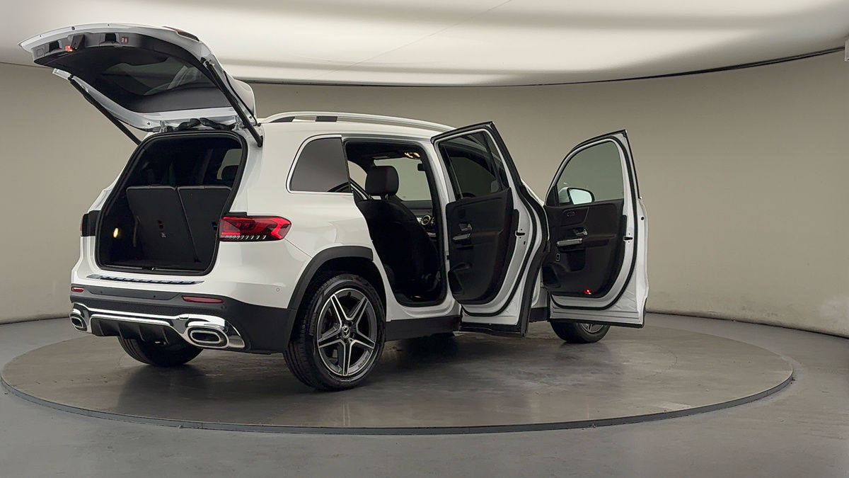 More views of Mercedes-Benz GLB