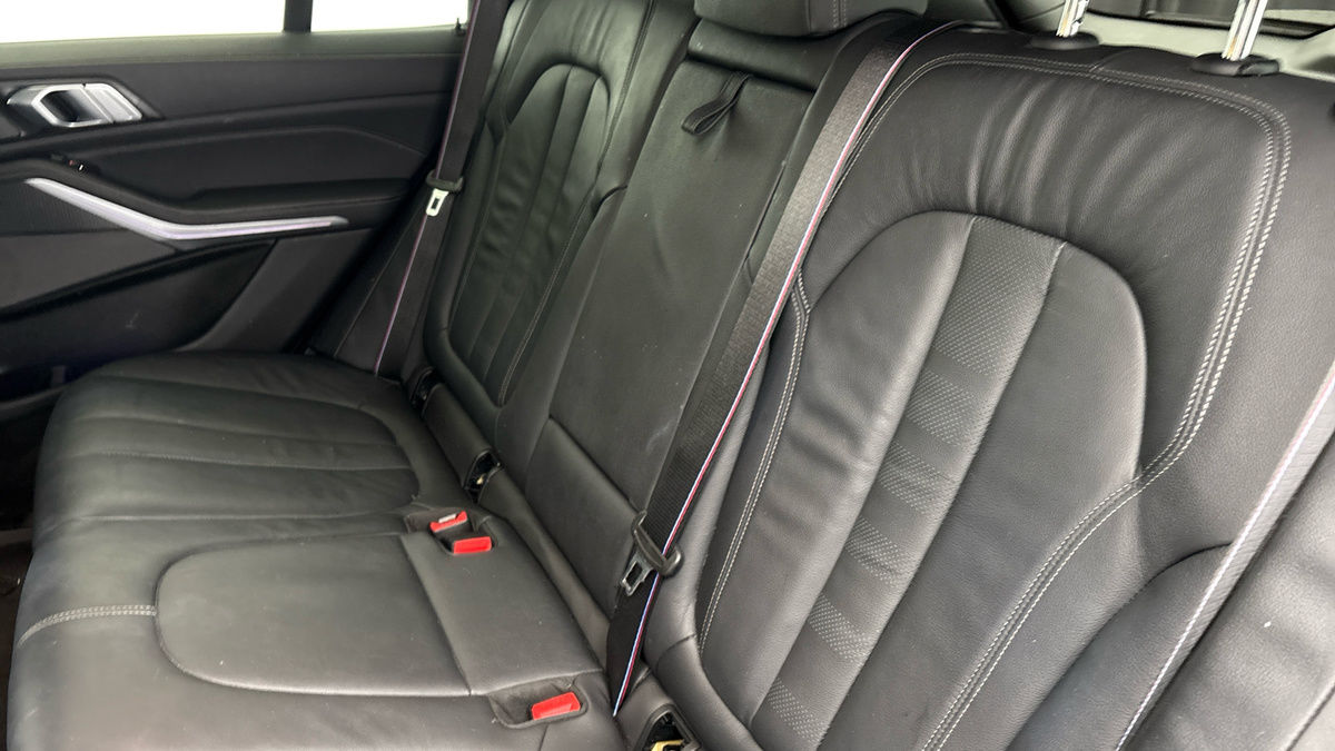 BMW X5 Image 8