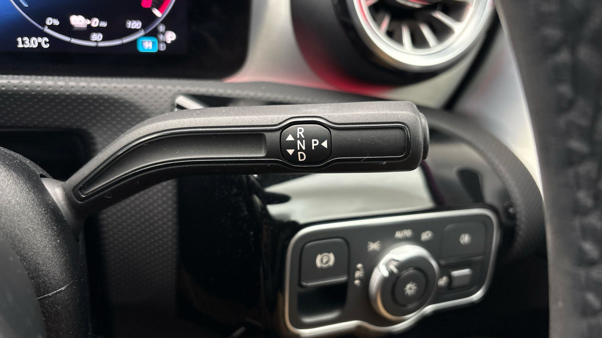 Mercedes-Benz CLA Image 26