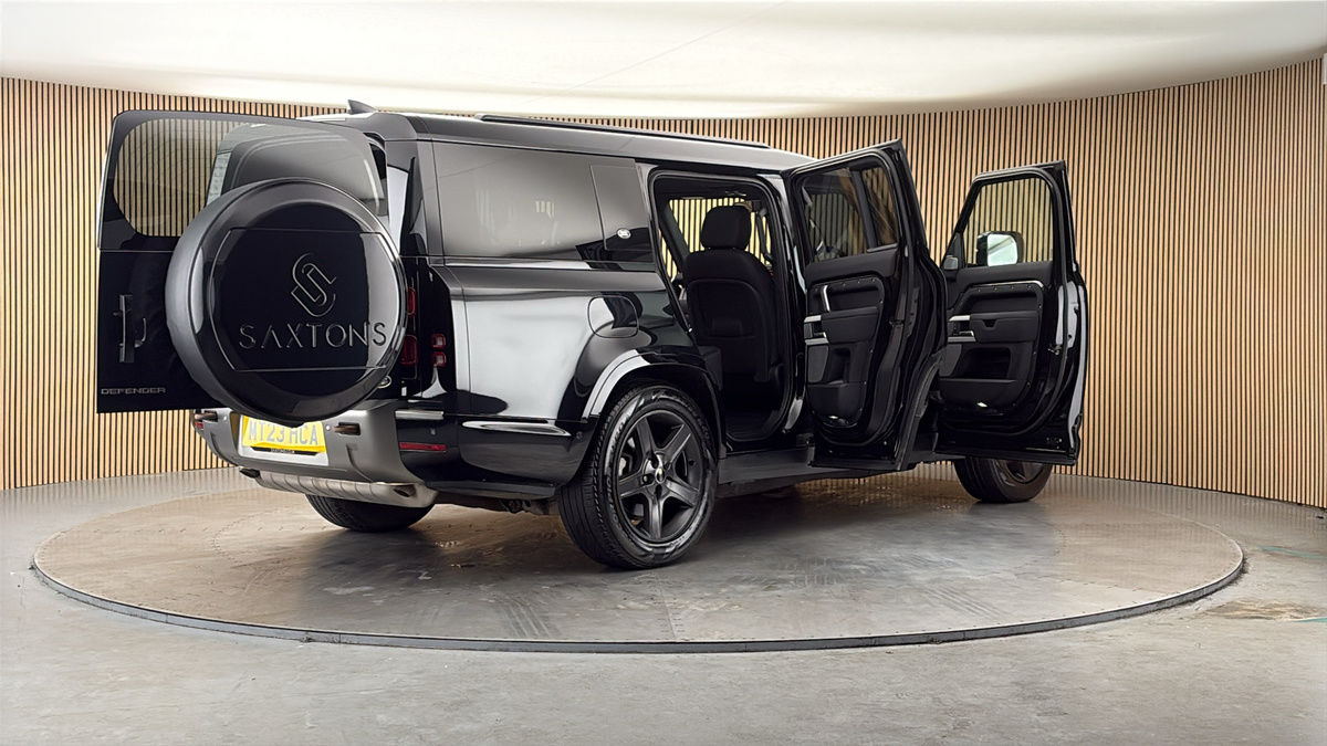 More views of Land Rover Defender 130