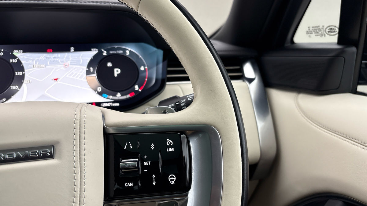 Land Rover Range Rover Image 14