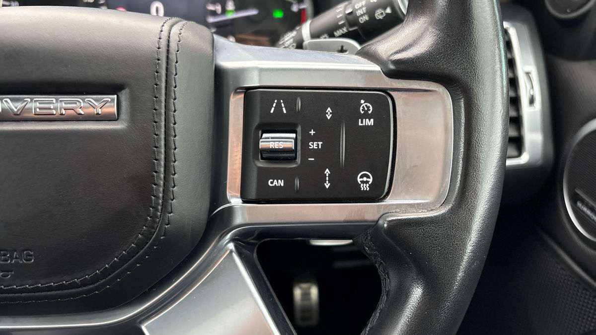 Land Rover Discovery Image 14