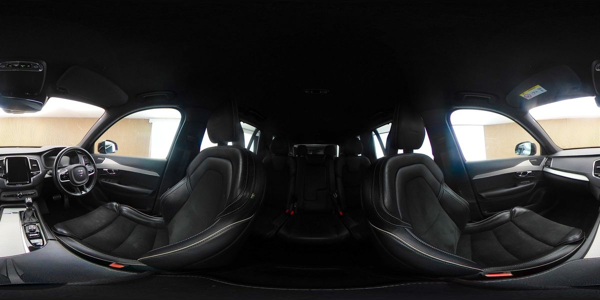 More views of Volvo XC90