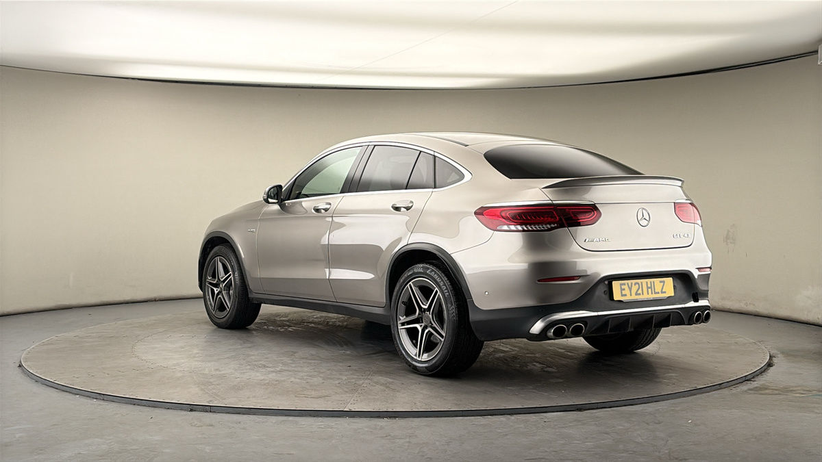 Mercedes-Benz GLC Image 2