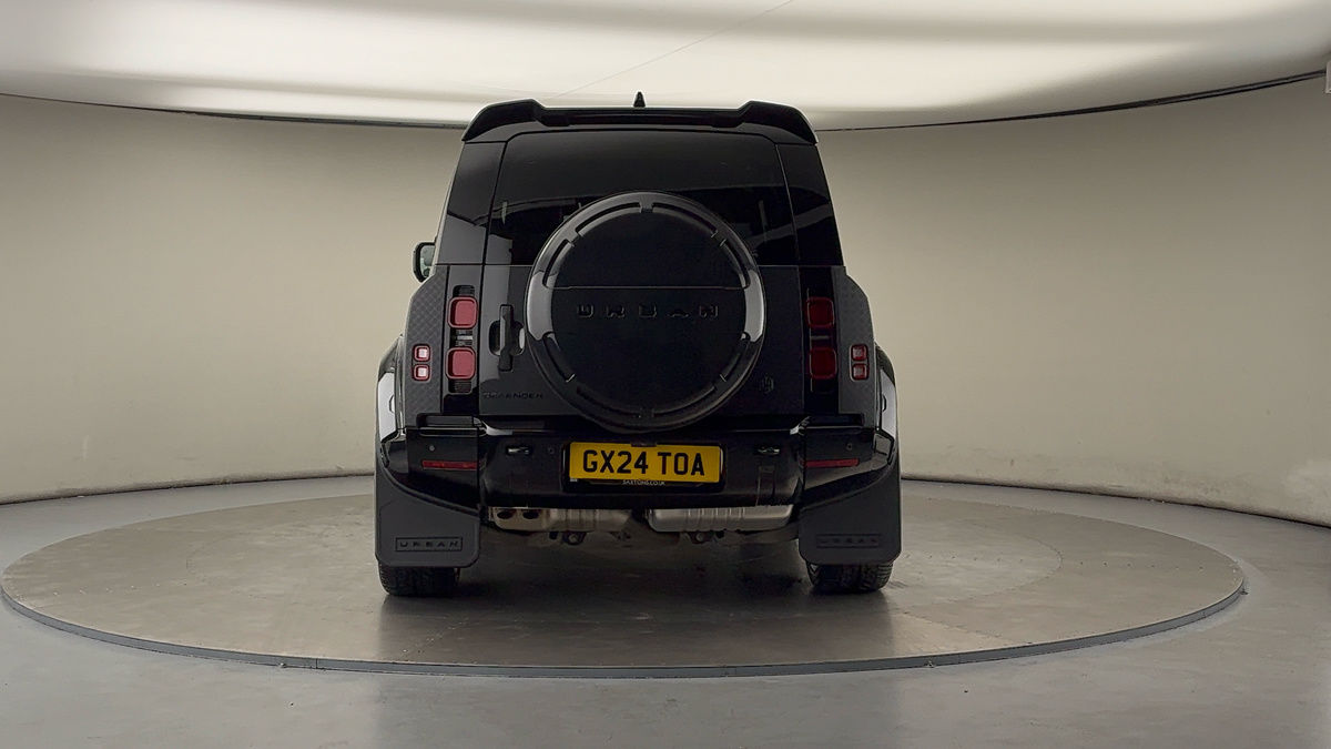 More views of Land Rover Defender 110