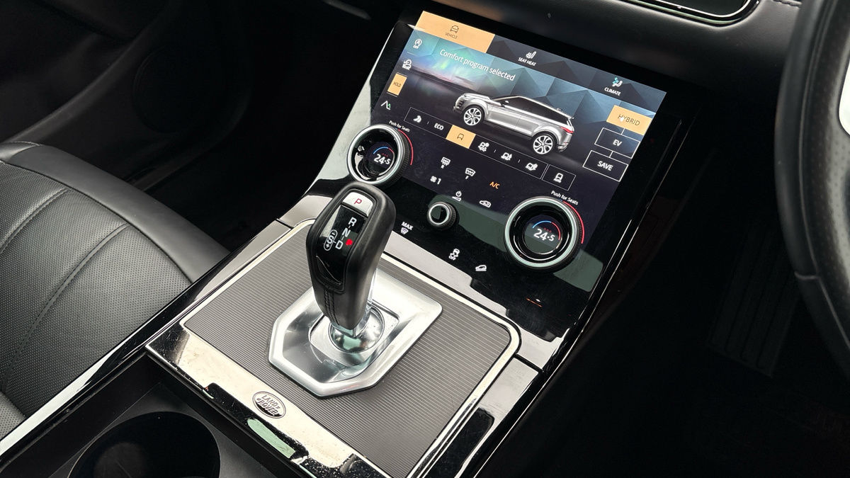 Land Rover Range Rover Evoque Image 18