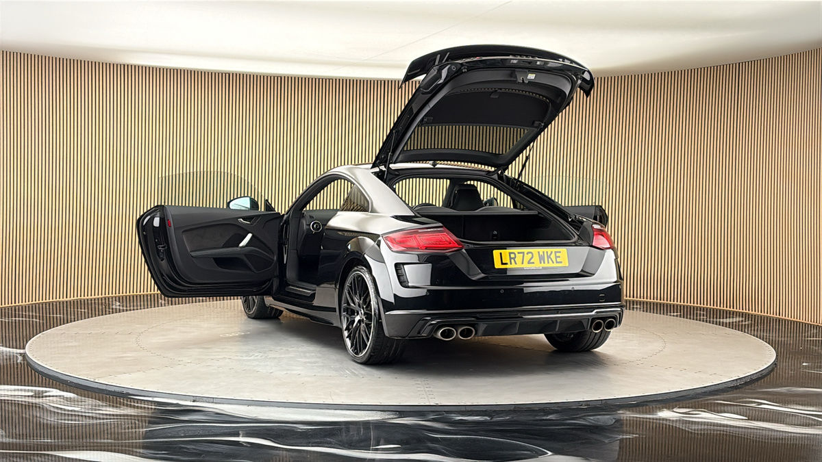 More views of Audi TTS