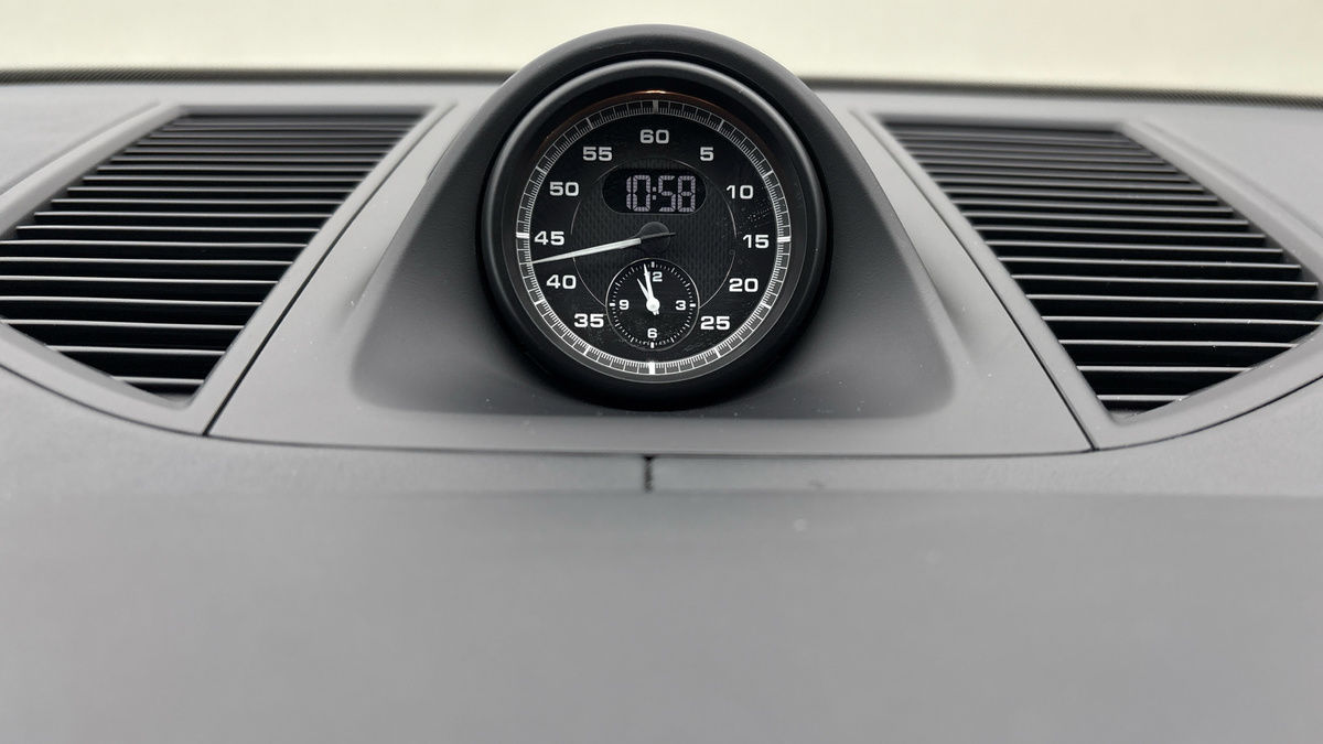 Porsche Macan Image 25