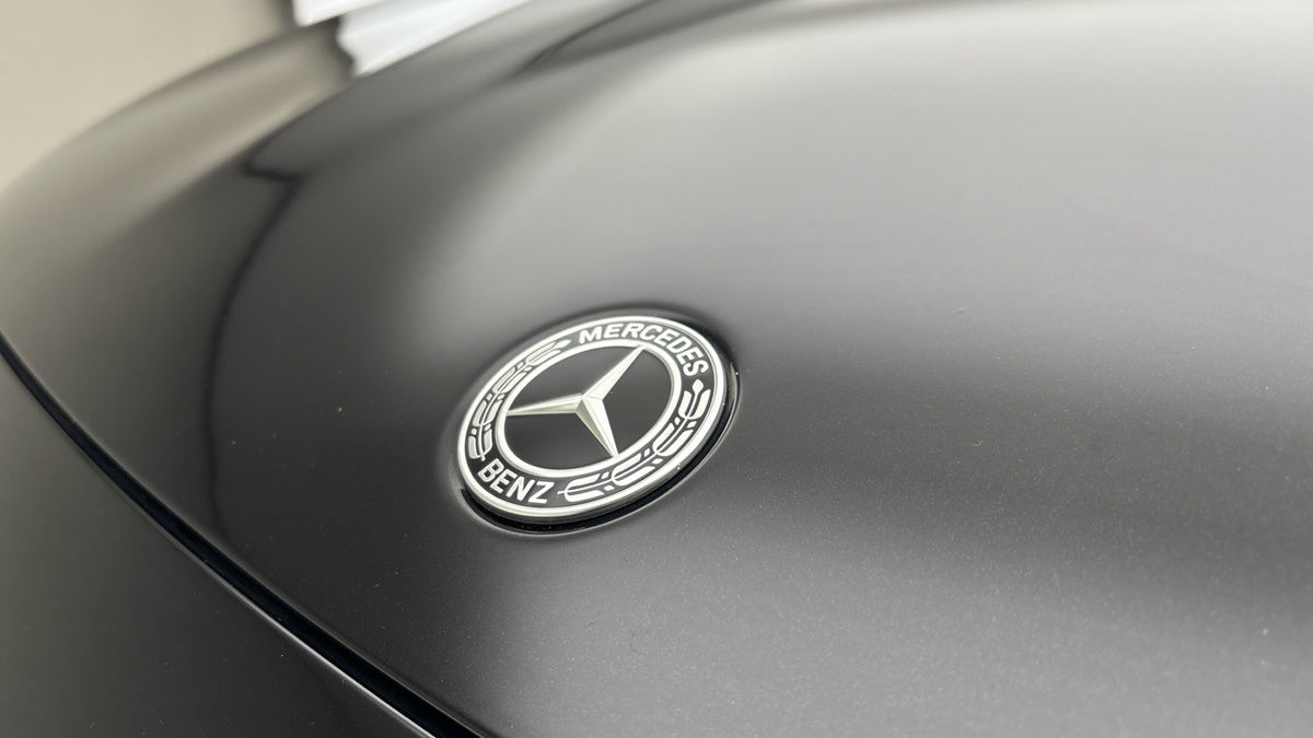 Mercedes-Benz GLB Image 24