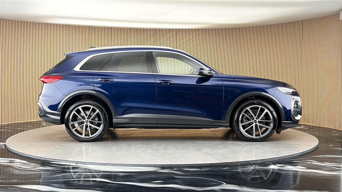 Audi Q5 Image 16