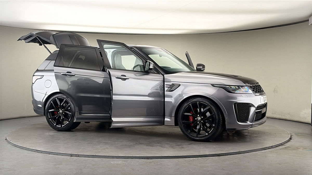 More views of Land Rover Range Rover Sport