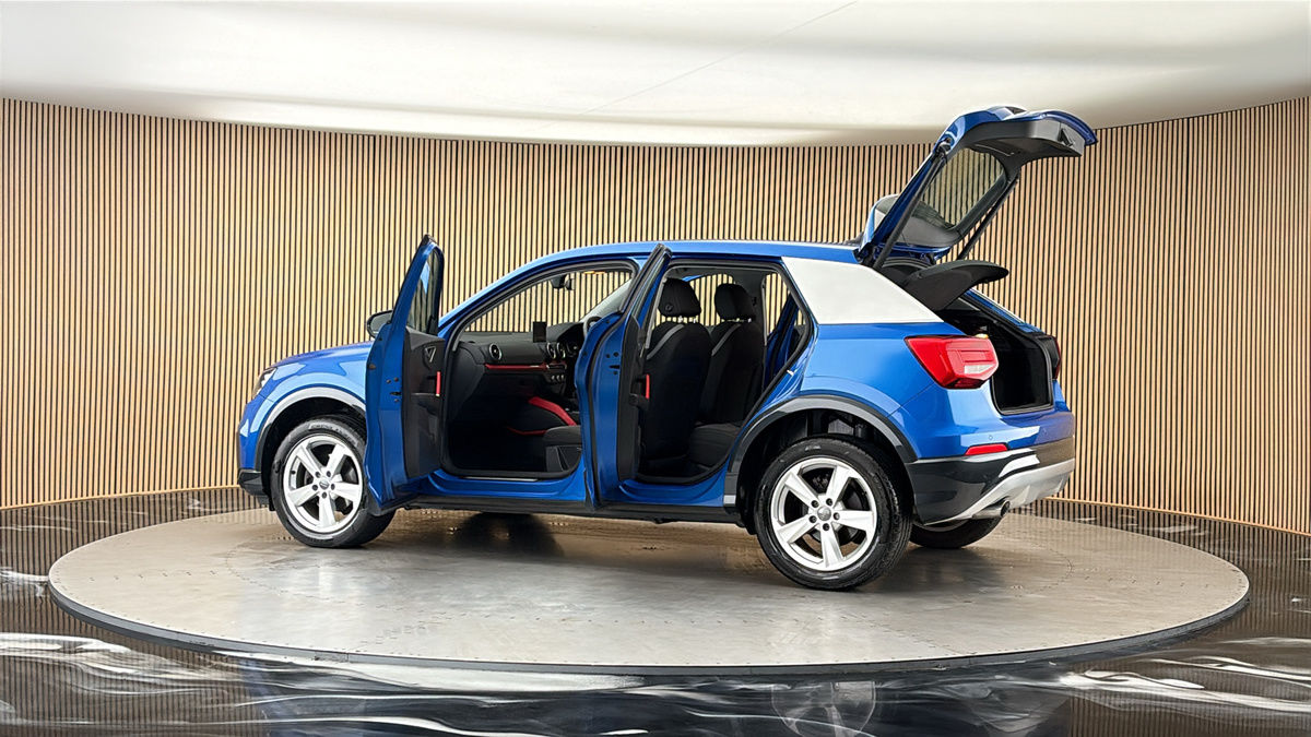More views of Audi Q2