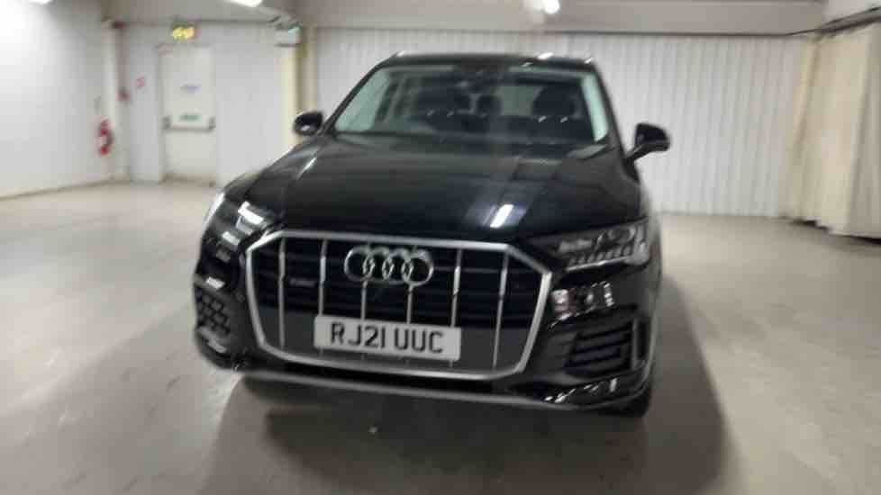 More views of Audi Q7