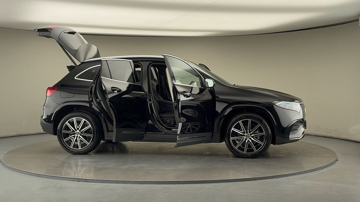 More views of Mercedes-Benz EQA