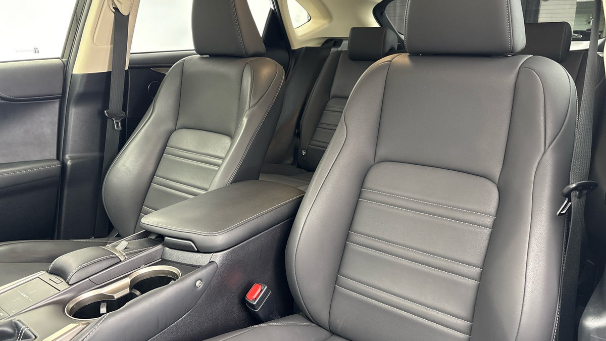 Lexus NX Image 7