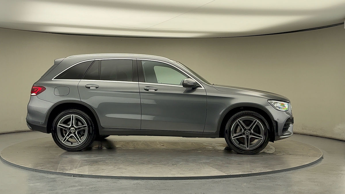 More views of Mercedes-Benz GLC