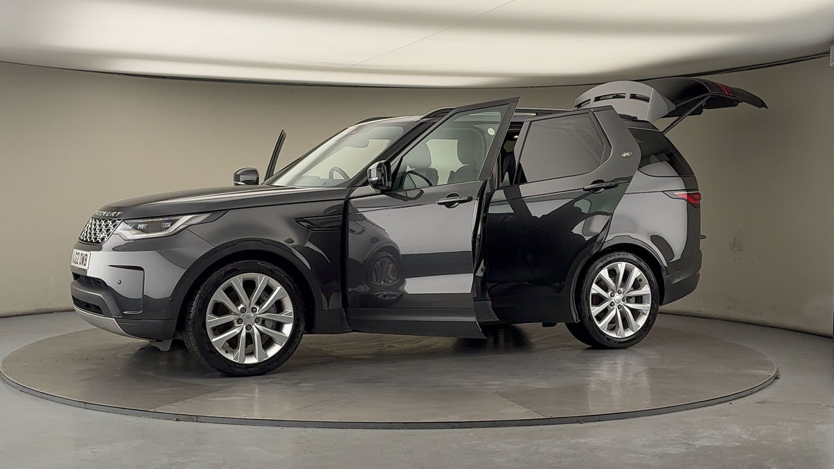 More views of Land Rover Discovery