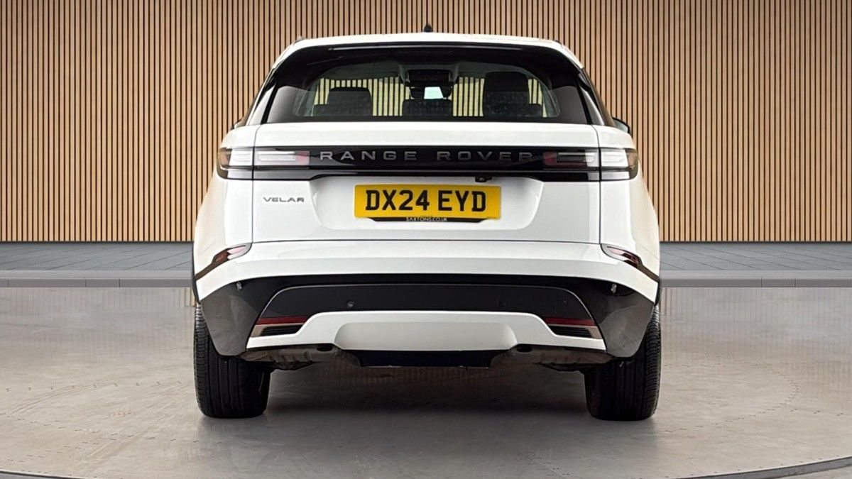 Land Rover Range Rover Velar Image 4