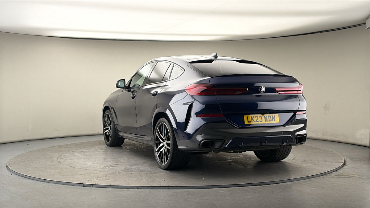 More views of BMW X6