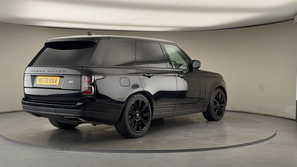 More views of Land Rover Range Rover