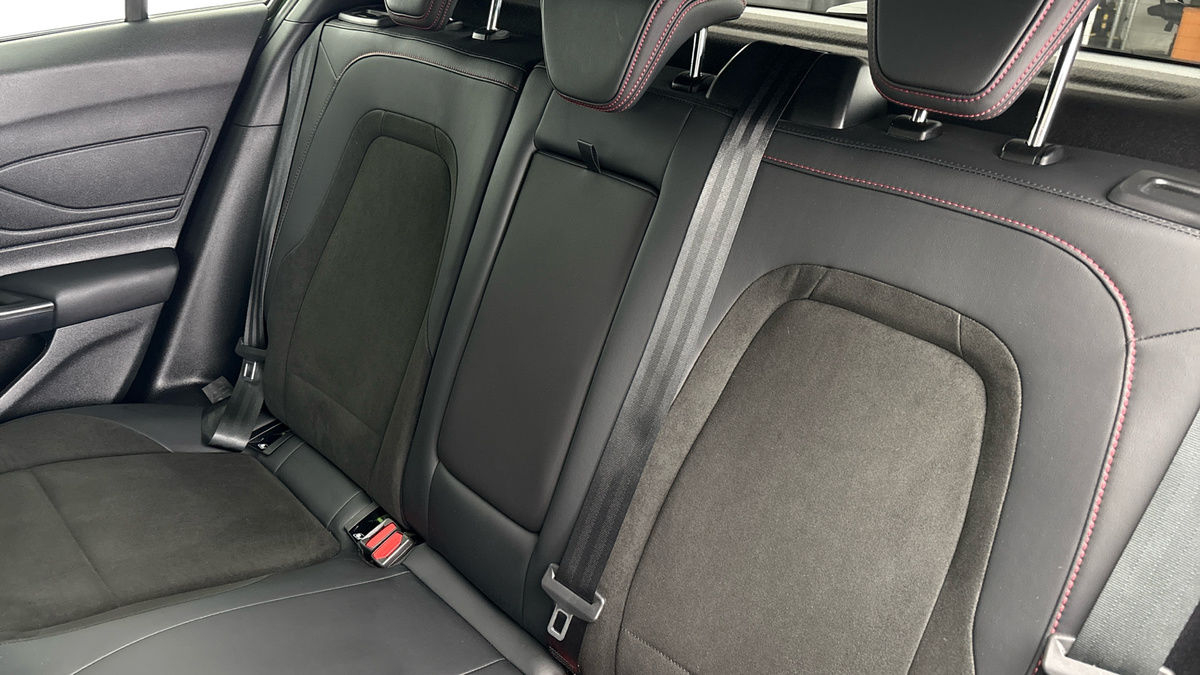 Ford Focus Image 8