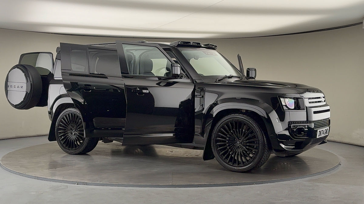 More views of Land Rover Defender 110