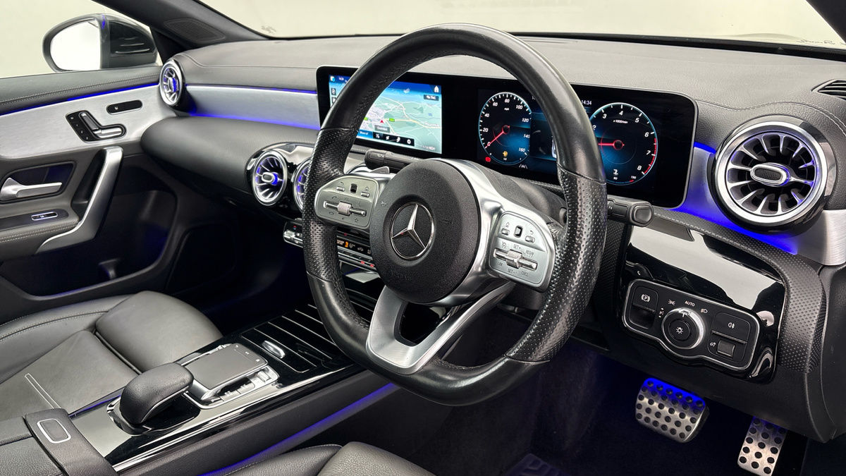 Mercedes-Benz CLA Image 5