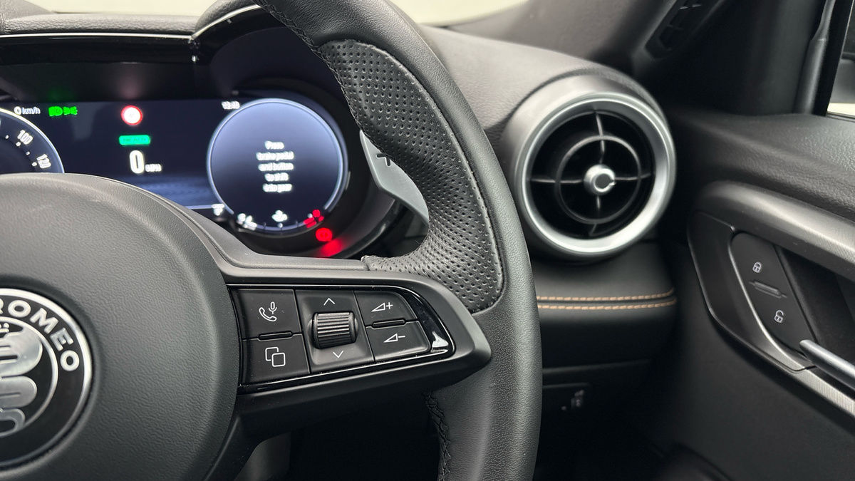 Alfa Romeo Tonale Image 14