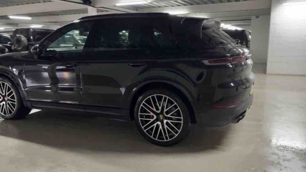 More views of Porsche Cayenne