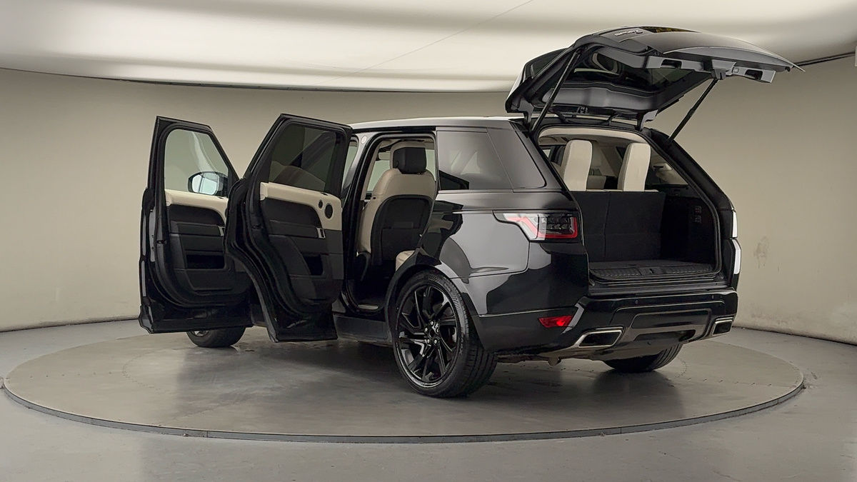 More views of Land Rover Range Rover Sport