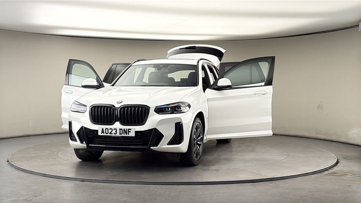 More views of BMW X3