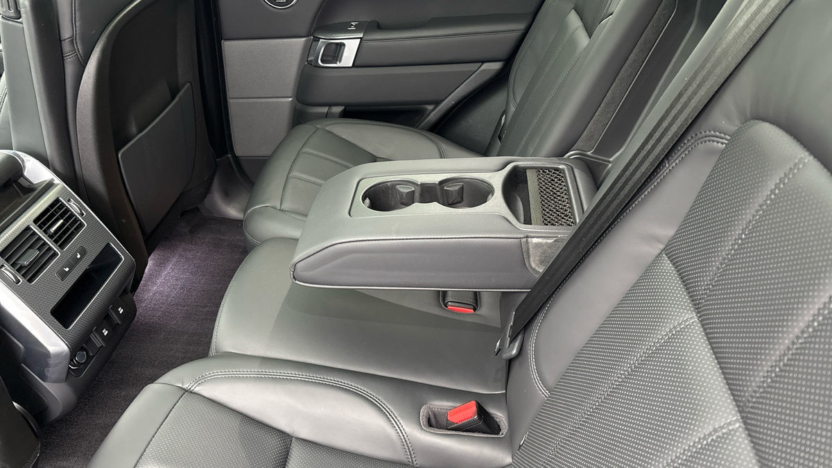 Land Rover Range Rover Sport Image 9